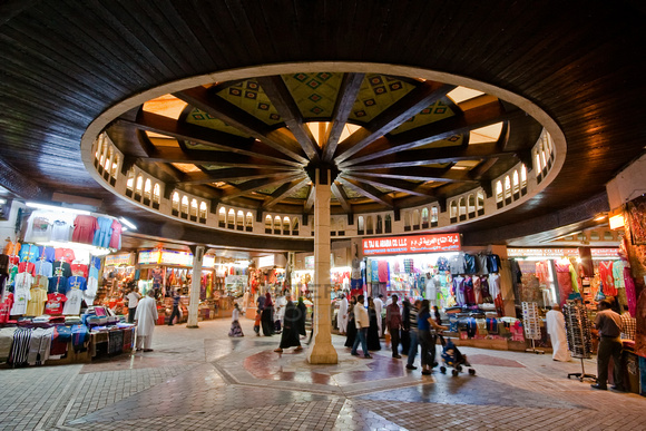 muttrah-souk